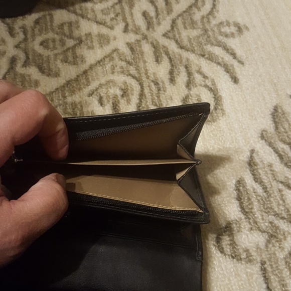 Authentic signature Coach wallet - Picture 2 of 5